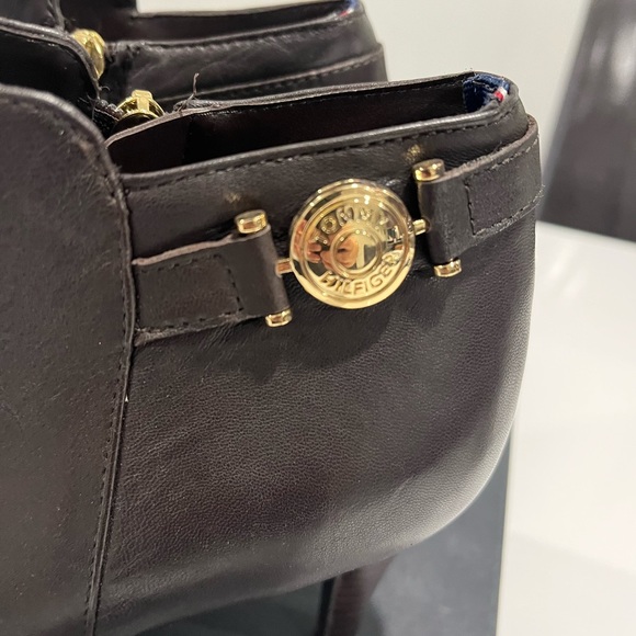 Tommy Hilfiger Heels - Picture 2 of 6